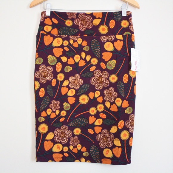 LuLaRoe Dresses & Skirts - [NEW] LULAROE Cassie Skirt